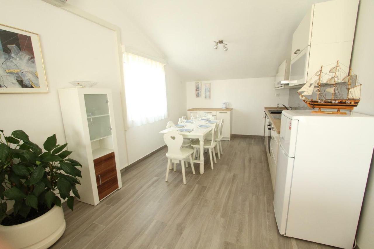 Apartament Kuca-Eldic Rogoznica  Zewnętrze zdjęcie