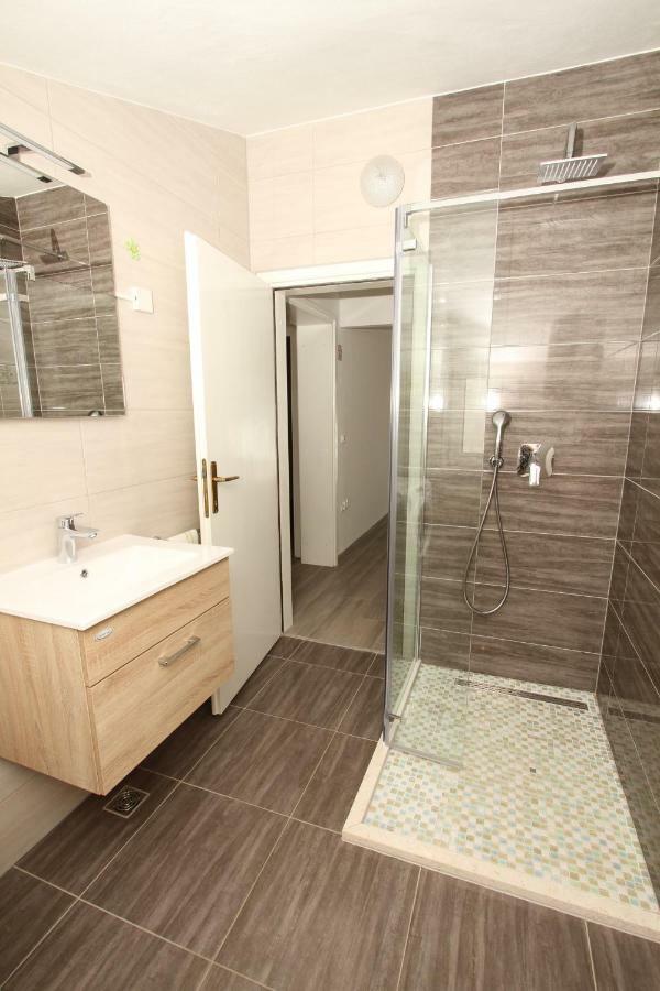 Apartament Kuca-Eldic Rogoznica  Zewnętrze zdjęcie
