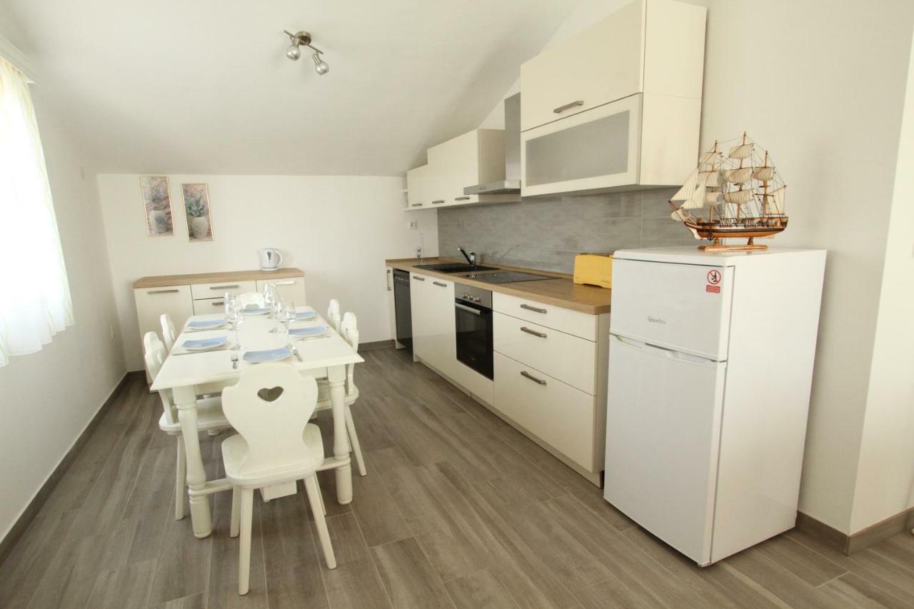 Apartament Kuca-Eldic Rogoznica  Zewnętrze zdjęcie