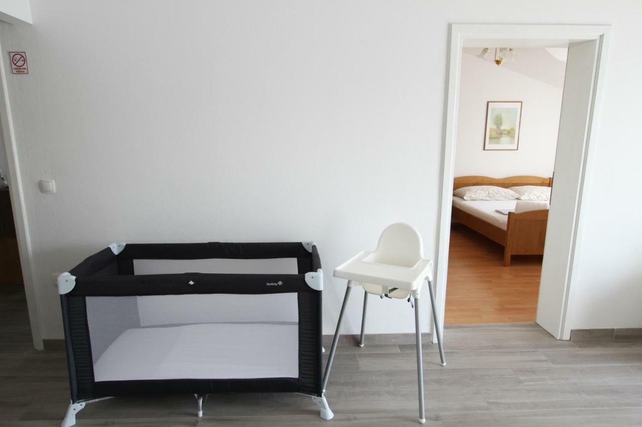 Apartament Kuca-Eldic Rogoznica  Zewnętrze zdjęcie