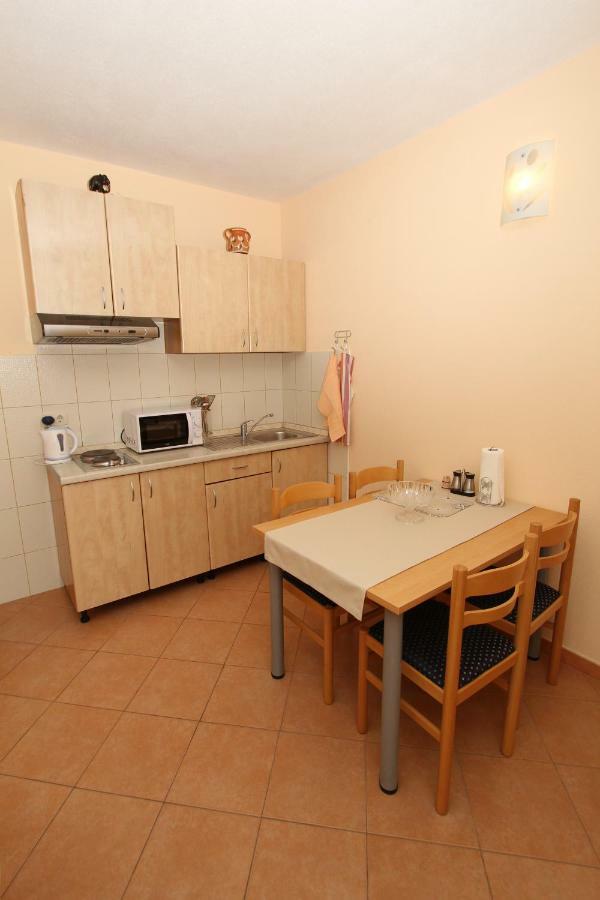 Apartament Kuca-Eldic Rogoznica  Zewnętrze zdjęcie